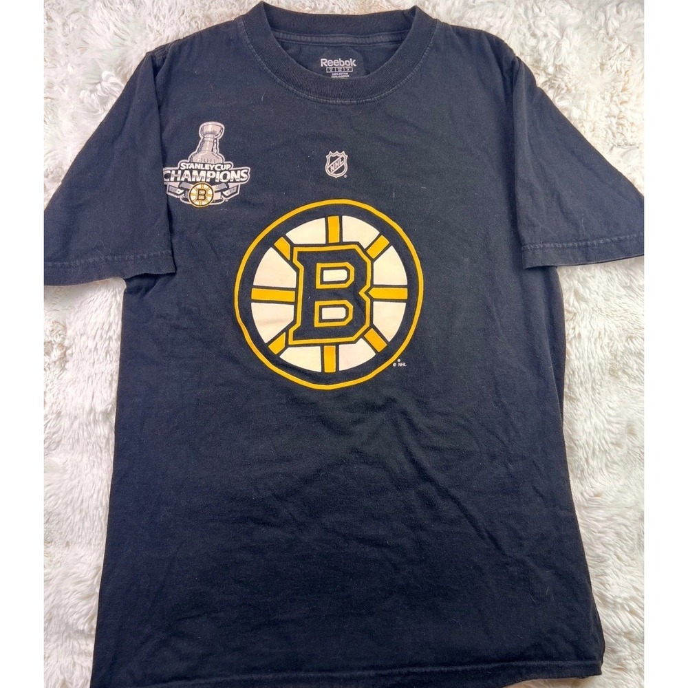 Reebok Boston Bruins 2011 Stanley Cup Champions Marchand 63T-Shirt Black S. A8